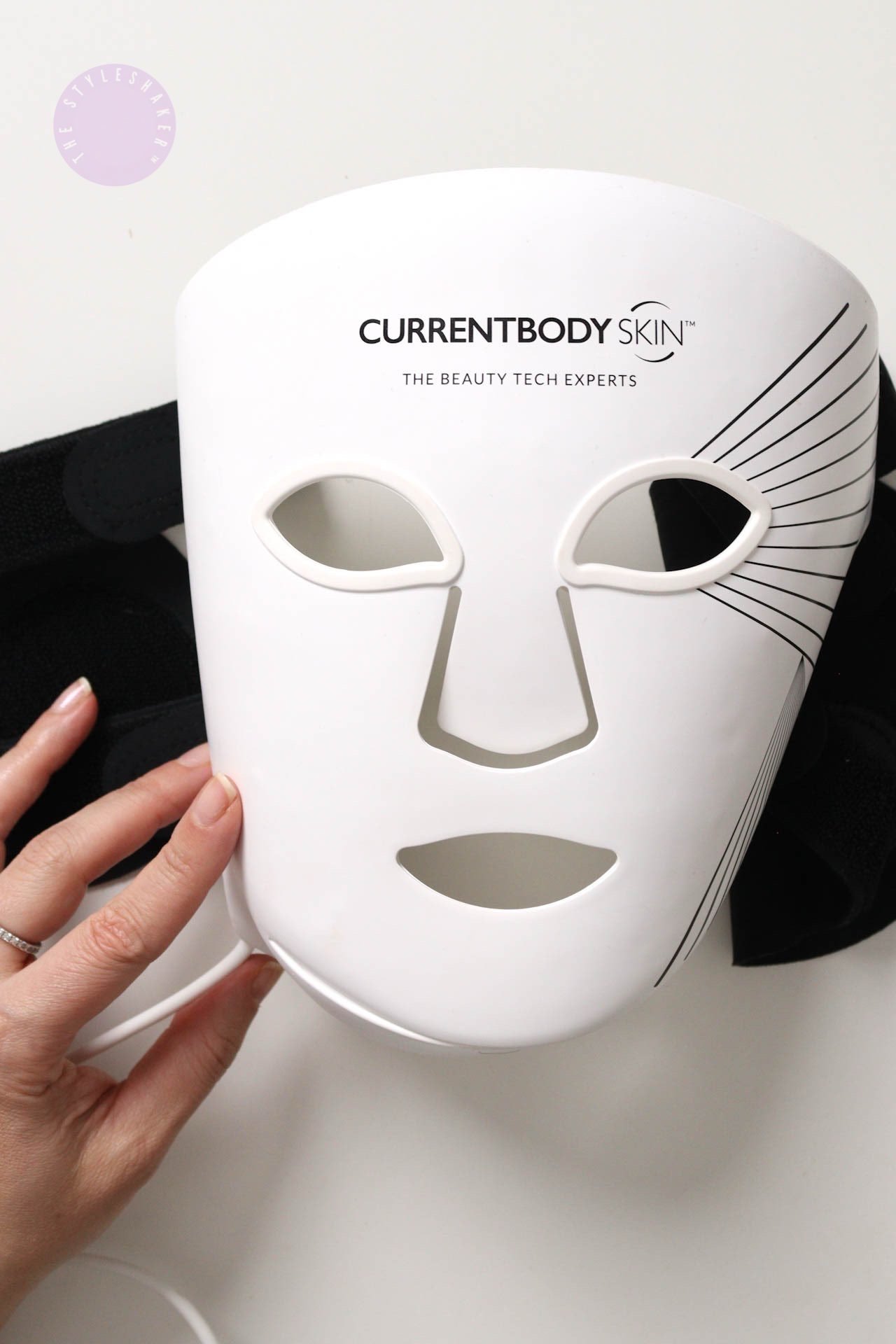 My Honest Review of the CurrentBody Series 2 Red Light LED Face Mask
